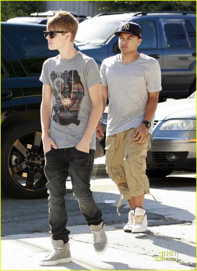 Justin Bieber och Chris Brown i studion