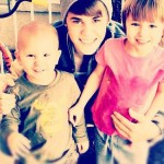 Justin Bieber med syskonen Jaxon och Jazzy