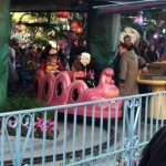 Justin med familj och Selena på Disneyland