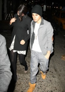 Justin och Selena på thairestaurang @ Manhattan