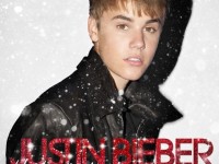 Justin Bieber "Under The Mistletoe"