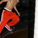 Justin Bieber skatar @ studion i Miami